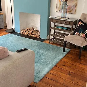 Break Apartment